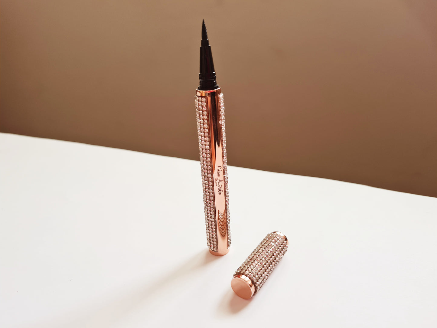 Glam Infallible Liquid Eyeliner